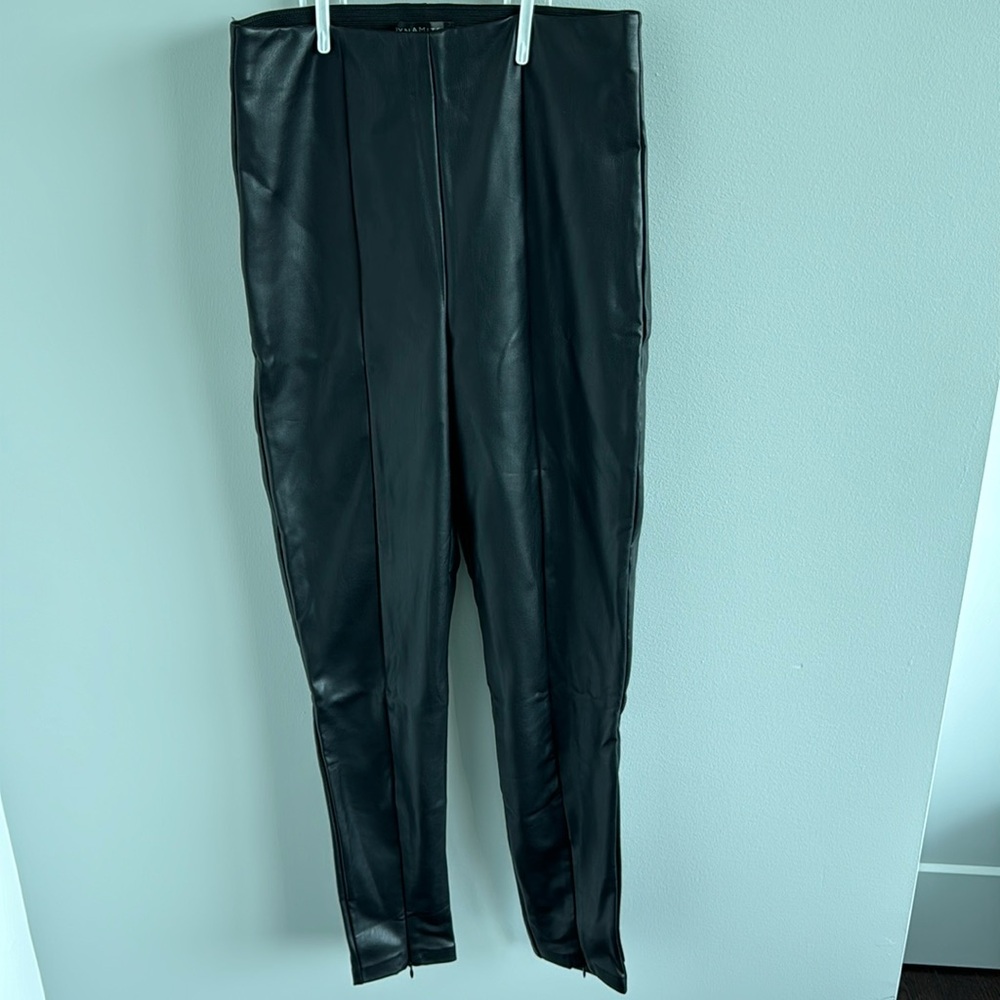 Leather tight pants